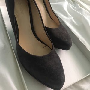 NINE WEST grey suede heels